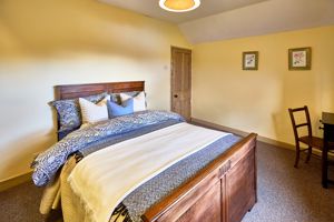 Photo 26- click for photo gallery